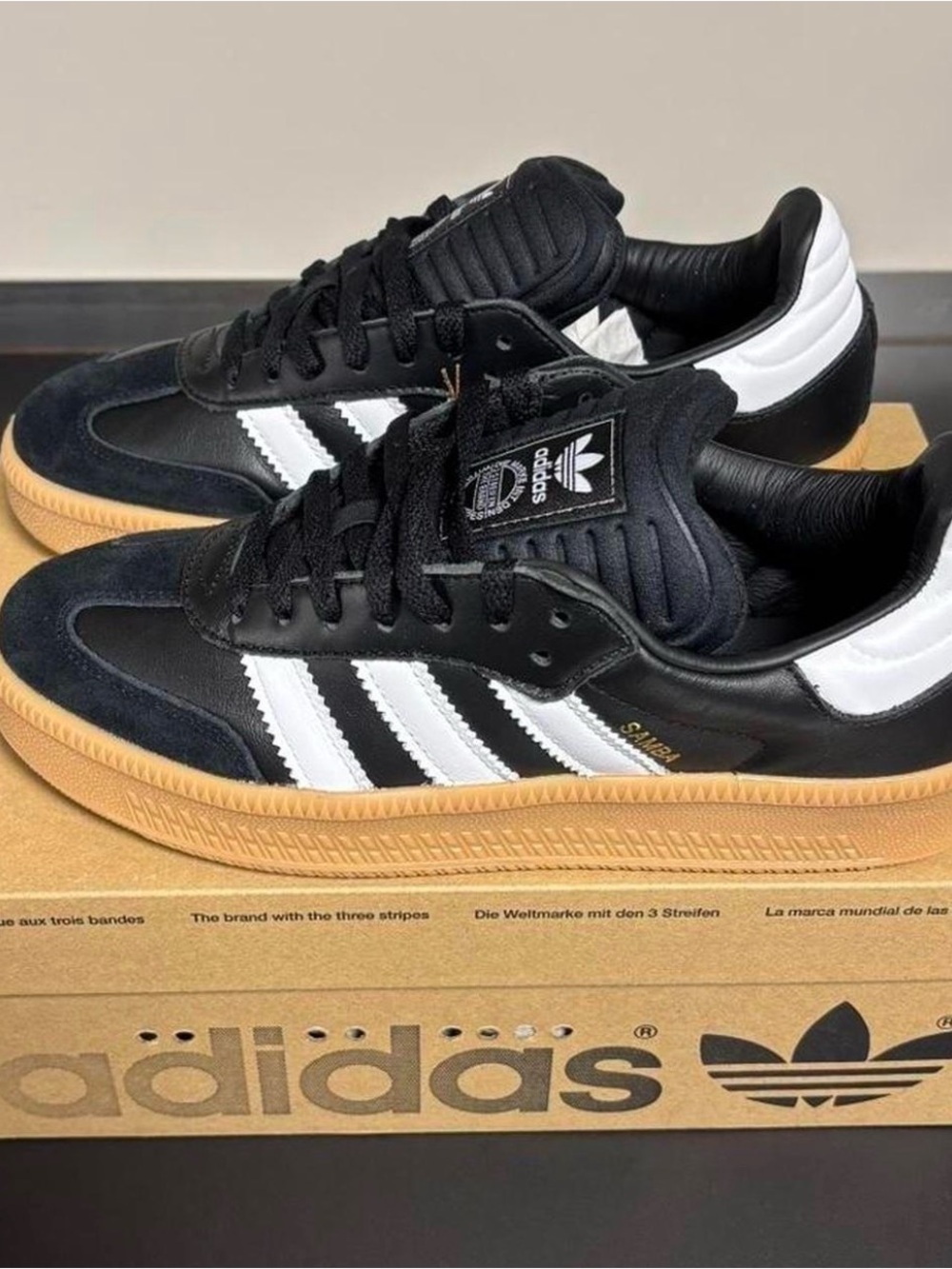 adidas Samba Classic Sneakers - Black/White/Gum